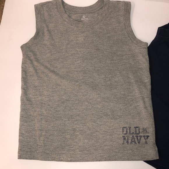 Boys 5T Old Navy Muscle Shirt Bundle - Picture 3 of 6
